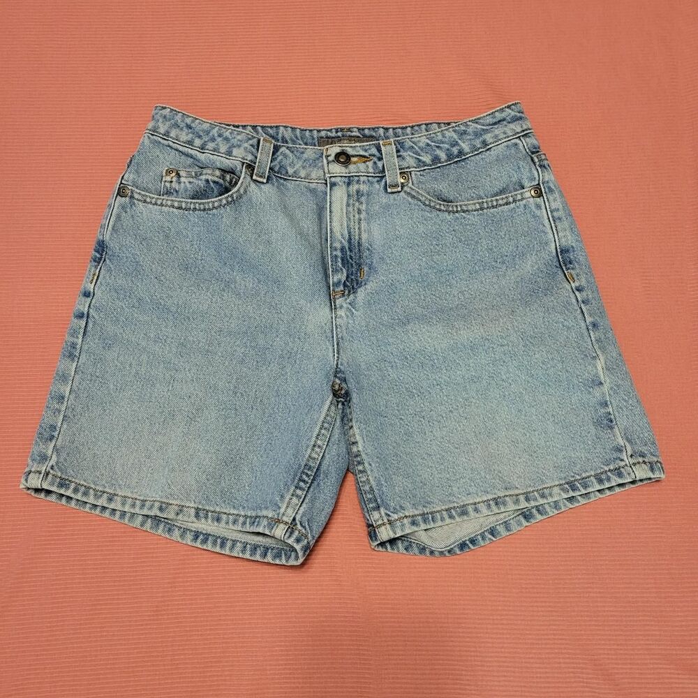 Vintage 90s Liz Claiborne High Waisted Light Wash Denim Mom Shorts 100% Cotton